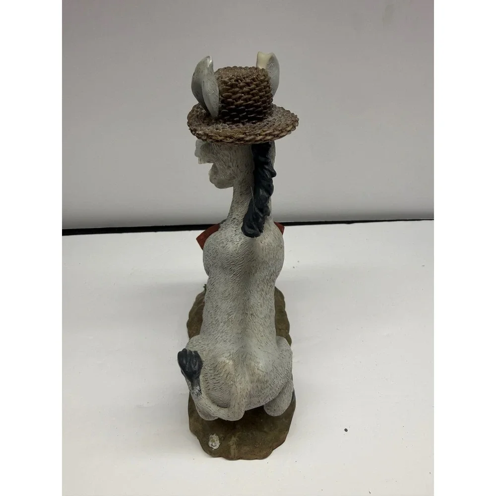 N/A charming resin